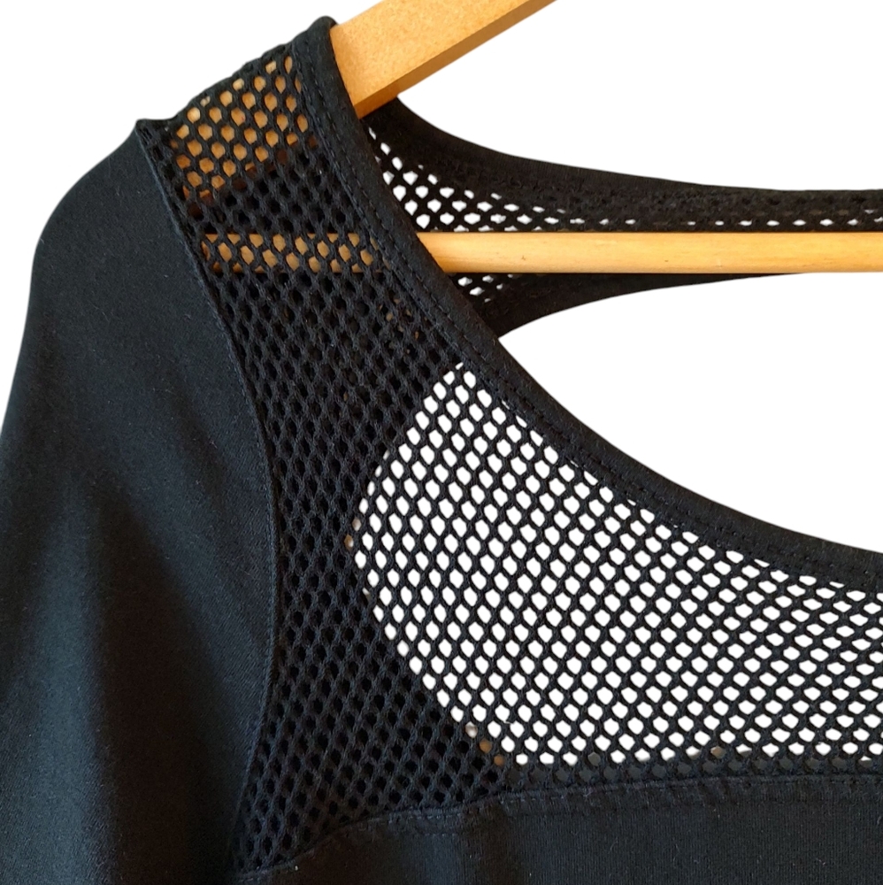 Fabletics Black Weston Sweatshirt with Mesh Panels and Thumbholes Size Medium - Picture 4 of 10